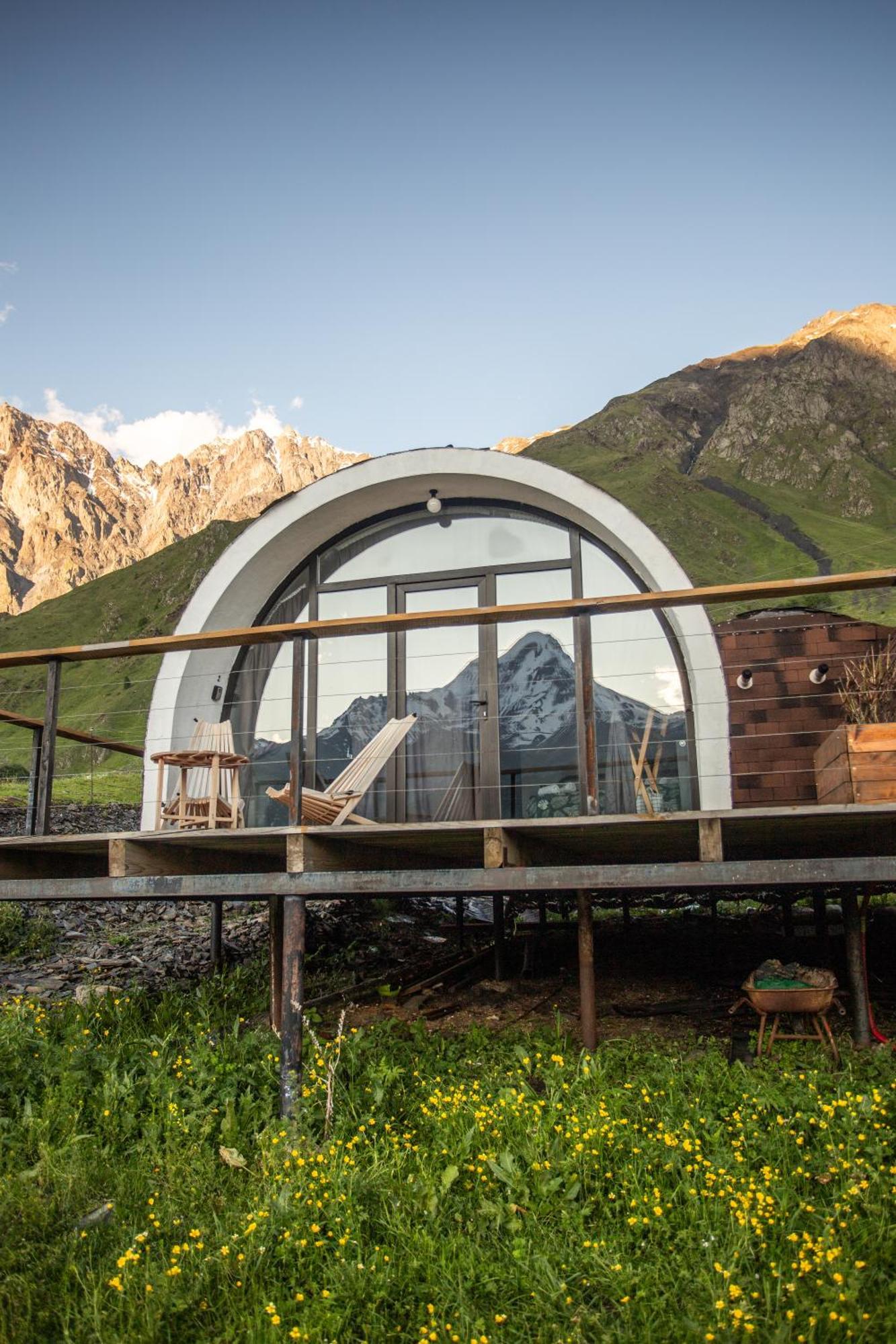 Отель Kazbegi Glamping Экстерьер фото